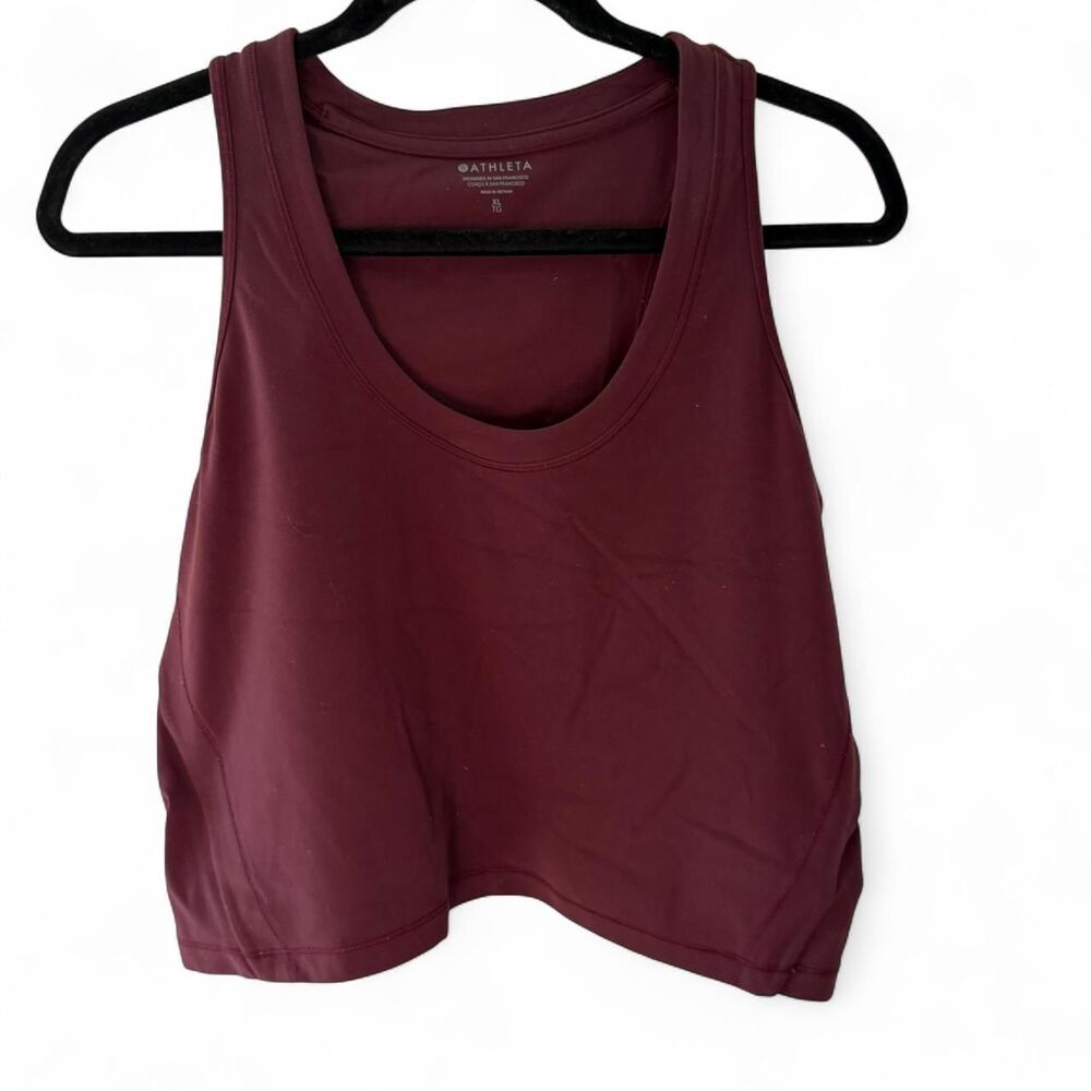 Athleta Women's Burgundy and Red Crop-top
